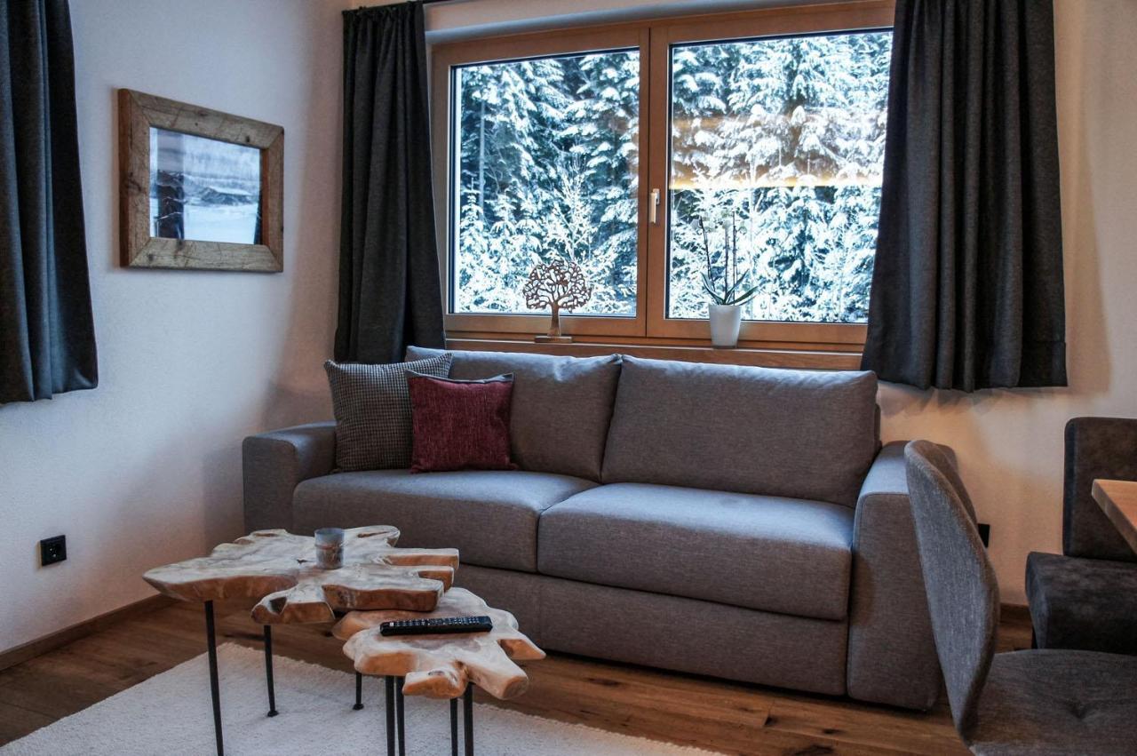 Zeitfrei Chalet Apartments Fieberbrunn Ngoại thất bức ảnh